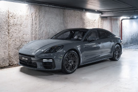 
                                                                                        Voiture
                                                                                         Porsche Panamera (III.I) Turbo S E-Hybrid