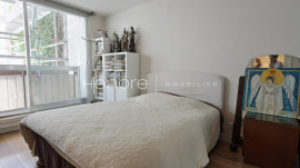 
                                                                                        Vente
                                                                                         PORTE DAUPHINE / 3 PIÈCES - 2 CHAMBRES