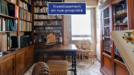 
                                                                                        Vente
                                                                                         POUR INVESTIR DANS UNE VALEUR SURE : LE PORT ET LA PLAGE DE CARNON