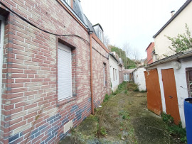 
                                                                                        Vente
                                                                                         Pour investisseur, lot de 6 maisons