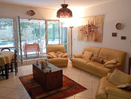 
                                                                                        Vente
                                                                                         Pour les citadins amoureux de la nature