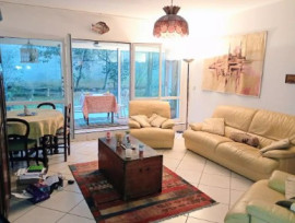 
                                                                                        Vente
                                                                                         Pour les citadins amoureux de la nature