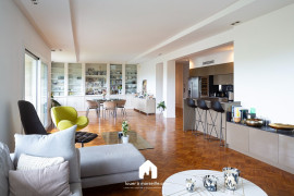 
                                                                                        Location
                                                                                         Prado Ile de France