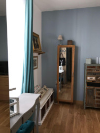
                                                                                        Location
                                                                                         Proche ST Serge- centre Angers lumineux et calme