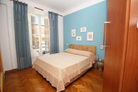 Vente
Promenade des Anglais 3 pièces a vendre Vue Mer en étage