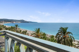Vente
Promenade des anglais 3 pièces en étage élevé avec VUE MER a vendre