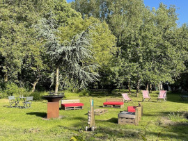 Vente
Propriété arborée avec chambres d’hôtes