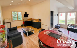 
                                                                                        Vente
                                                                                         Propriété avec pigeonnier, terrain plat, annexe