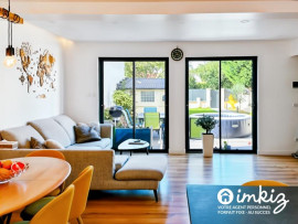 
                                                                                        Vente
                                                                                         Propriété d’exception RT2012 - 165 m² – Jardin