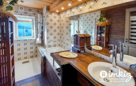 
                                                                                        Vente
                                                                                         Propriété de caractère 11 pièces