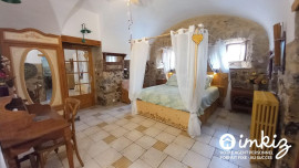 
                                                                                        Vente
                                                                                         Propriété de caractère 11 pièces