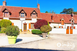 
                                                                                        Vente
                                                                                         Propriété de caractère a 1h15 de Paris