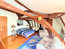 
                                                                                        Vente
                                                                                         Propriété de caractère, à deux pas de Bergerac