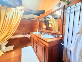 
                                                                                        Vente
                                                                                         Propriété de caractère, à deux pas de Bergerac