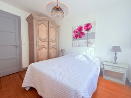 
                                                                                        Vente
                                                                                         Propriété de caractère, à deux pas de Bergerac