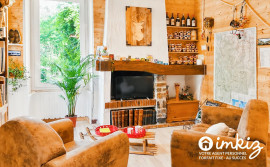 
                                                                                        Vente
                                                                                         PROPRIETE de CHARME avec CHAMBRES D'HOTES