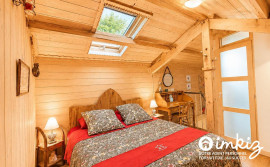 
                                                                                        Vente
                                                                                         PROPRIETE de CHARME avec CHAMBRES D'HOTES