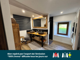 
                                                                                        Vente
                                                                                         Propriété de charme en pierre rénovée de 410 m² habitables terrain avec Piscine