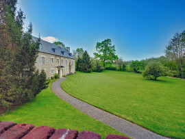 
                                                                                        Vente
                                                                                         Propriété d'environ 426 m2 sur 5,2 hectares avec dépendance