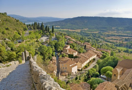 
                                                                                        Vente
                                                                                         PROVENCE PROPRIETE 230 HA RECEPTIONS CHASSE