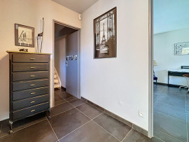 
                                                                                        Vente
                                                                                         QUARTIER CALME - PROCHE BOURG TOUS COMMERCES