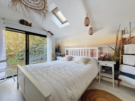 
                                                                                        Vente
                                                                                         QUIBOU, Maison de 162m2 avec piscine 
