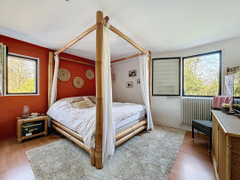 
                                                                                        Vente
                                                                                         QUIBOU, Maison de 162m2 avec piscine 
