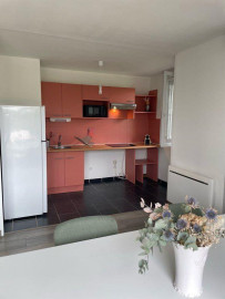 
                                                                                        Location
                                                                                         Rare à Pouvourville (31400) – T2 lumineux