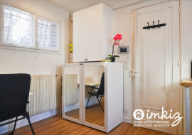 Vente
Rare centre Courbevoie : Maisonnette avec jardins