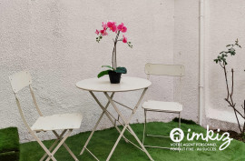 Vente
Rare centre Courbevoie : Maisonnette avec jardins