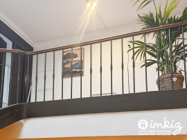 
                                                                                        Vente
                                                                                         Rare, dernier étage , terrasse, vue mer /îles d’or