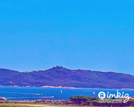 
                                                                                        Vente
                                                                                         Rare, dernier étage , terrasse, vue mer /îles d’or