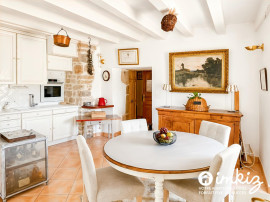
                                                                                        Vente
                                                                                         RARE  MAISON EN PIERRE VUE PANORAMIQUE VIADUC