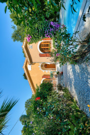 
                                                                                        Vente
                                                                                         Ravissante maison au coeur de Cimiez