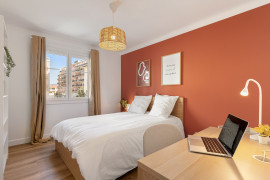 
                                                                                        Colocation
                                                                                         Référence : 11 Léon Bertrand A