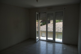 Location
Rémy SAUTEREAU / T2 / 32 m² / Cambes / Nu