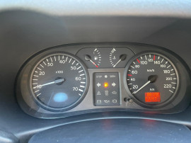 
                                                                                        Voiture
                                                                                         RENAULT CLIO 1.2 Authentique