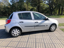 
                                                                                        Voiture
                                                                                         Renault Clio 1.5 dCi 70 Confort Pack Clim