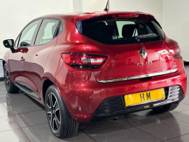 Voiture
                                                                                Renault Clio 1.5 dCi Dynamique Nav Hatchback 5dr Diesel Manual Euro 6 (s/s) (90 ps)