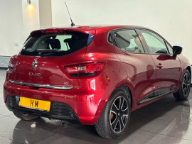 Voiture
                                                                                Renault Clio 1.5 dCi Dynamique Nav Hatchback 5dr Diesel Manual Euro 6 (s/s) (90 ps)