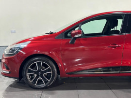Voiture
                                                                                Renault Clio 1.5 dCi Dynamique Nav Hatchback 5dr Diesel Manual Euro 6 (s/s) (90 ps)