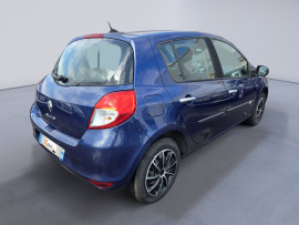 
                                                                                        Voiture
                                                                                         RENAULT CLIO 3 - 1.5 dCi 70 CV EXPRESSION - 4 CV