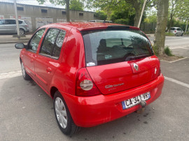 
                                                                                        Voiture
                                                                                         RENAULT CLIO II CAMPUS 1.5 DCI 65 PAYER EN 10 FOiS