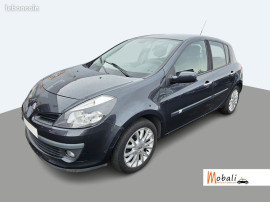 
                                                                                        Voiture
                                                                                         RENAULT CLIO3 - 1.5 dCi 85 CV EXCEPTION