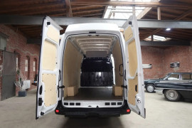 
                                                                                        Utilitaire
                                                                                         Renault Master Kasten L4H3