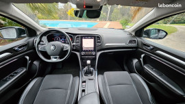 
                                                                                        Voiture
                                                                                         Renault Megane IV 1.5 Blue DCI Intens 115ch