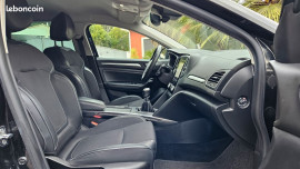 
                                                                                        Voiture
                                                                                         Renault Megane IV 1.5 Blue DCI Intens 115ch