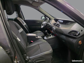 
                                                                                        Voiture
                                                                                         RENAULT SCENIC 3 - 1.5 dCi 110 CV DYNAMIQUE - 5 CV