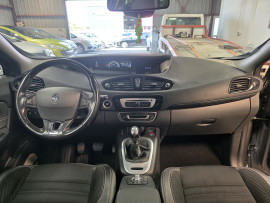 
                                                                                        Voiture
                                                                                         RENAULT SCENIC 3 - 1.6 dCi 130 CV BOSE EDITION - 7 CV