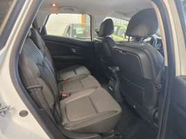 
                                                                                        Voiture
                                                                                         RENAULT SCENIC 4 - 1.6 dCi 130 CV BUSINESS EDITION - 7 CV